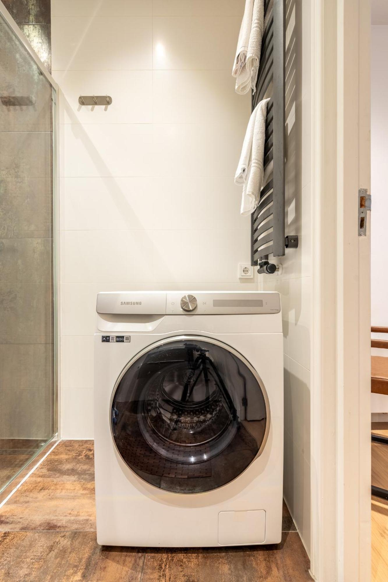 Stylish Studio In The Heart Of Breda City Center ภายนอก รูปภาพ