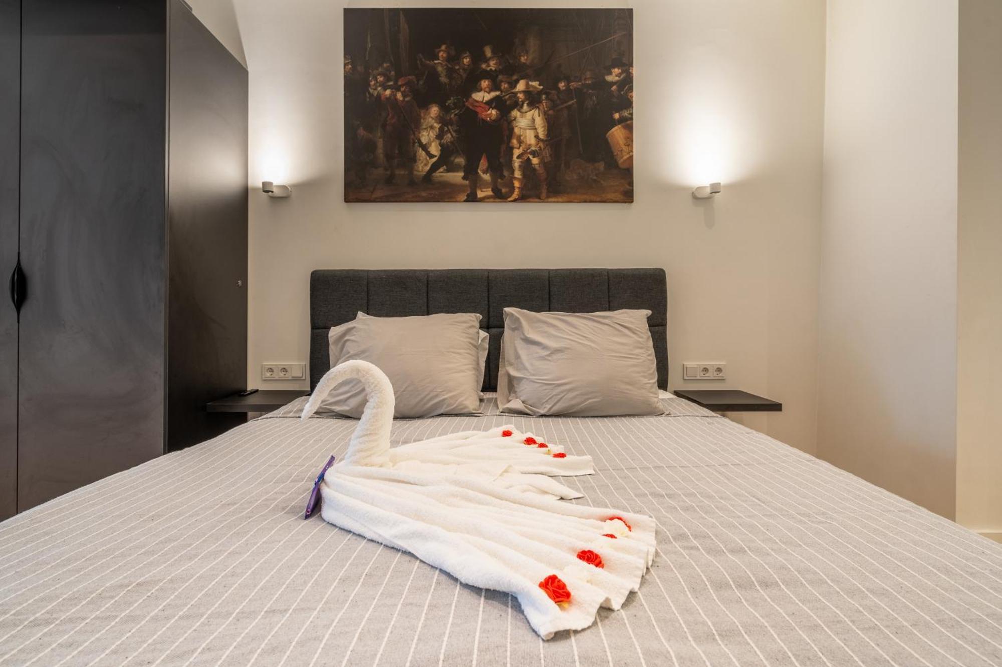 Stylish Studio In The Heart Of Breda City Center ภายนอก รูปภาพ