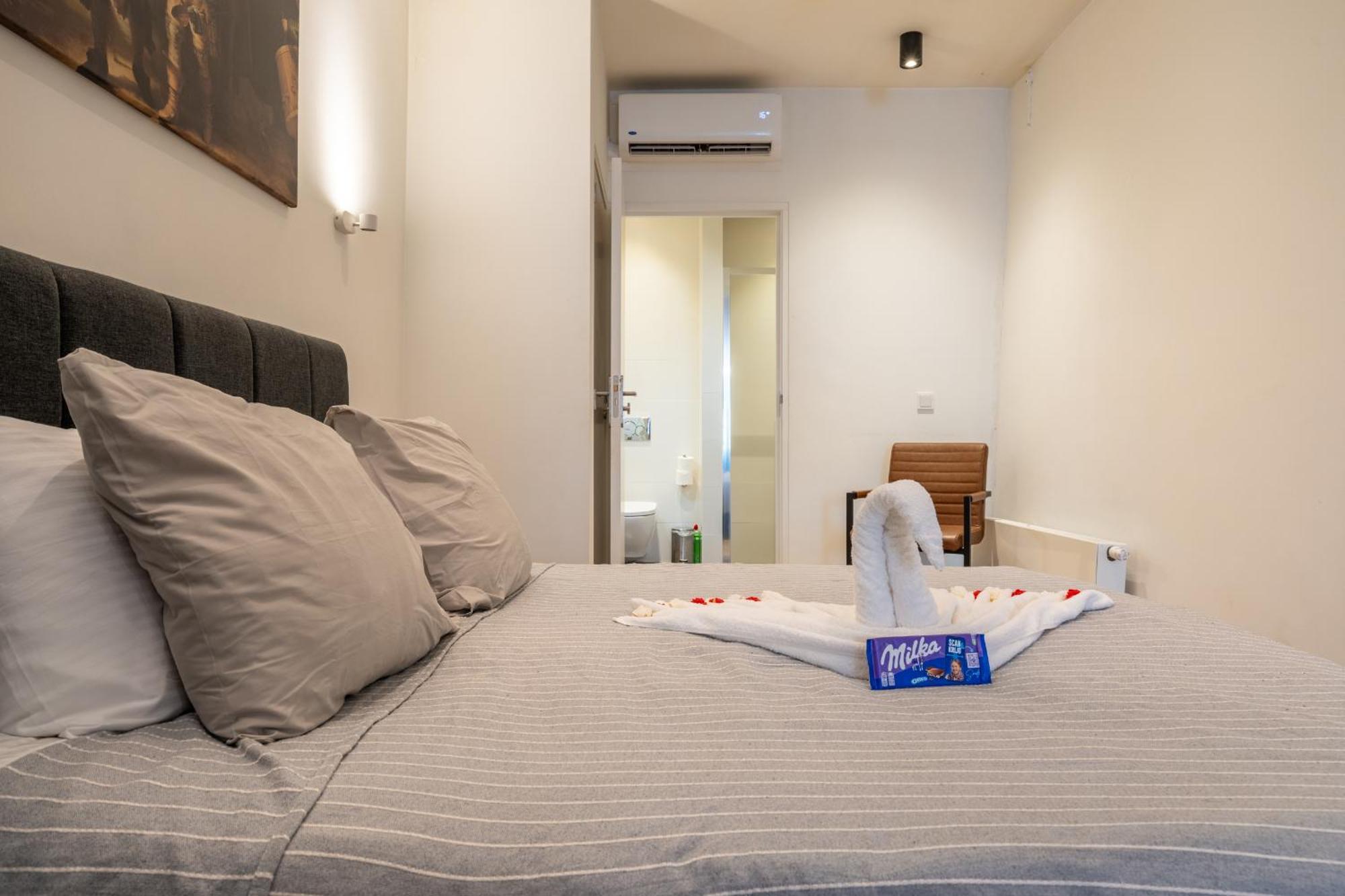 Stylish Studio In The Heart Of Breda City Center ภายนอก รูปภาพ