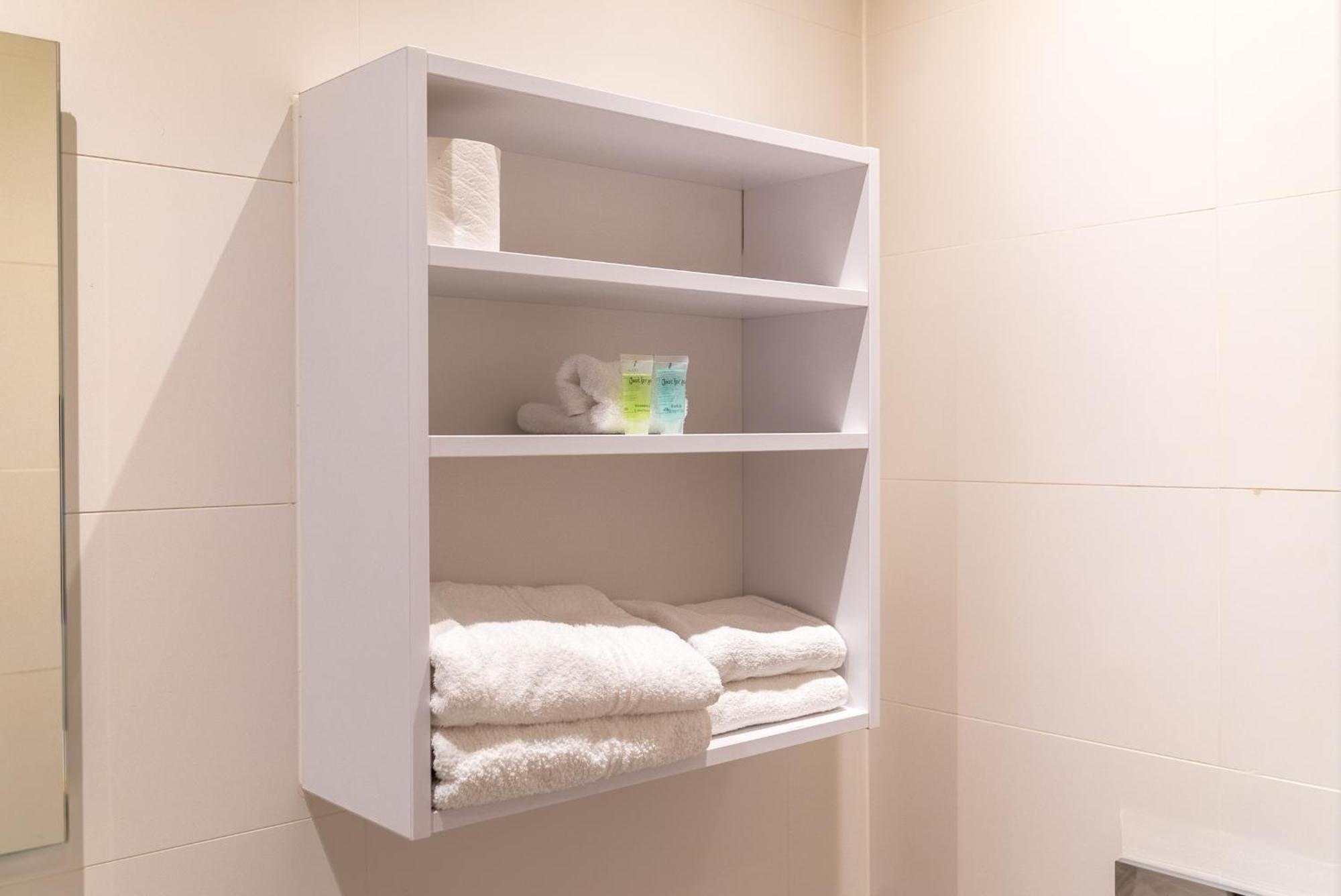 Stylish Studio In The Heart Of Breda City Center ภายนอก รูปภาพ